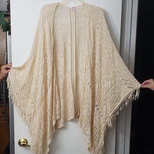 Bongo Cream Crochet Wrap.